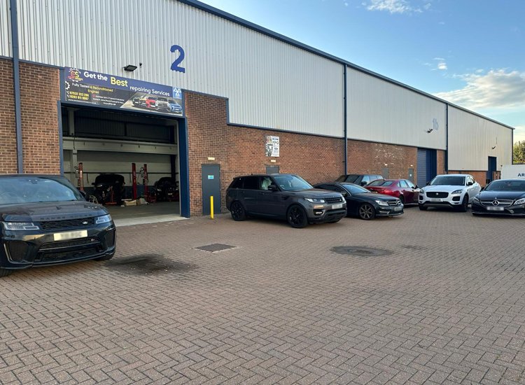 Vehicle engine replacement