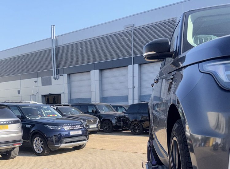 Engine repair specialists